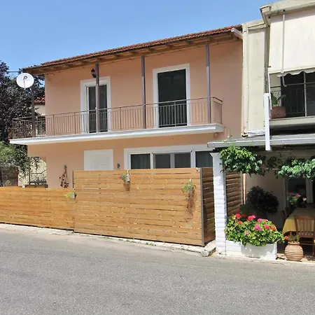 Mandola Corfu Apartman Períthia